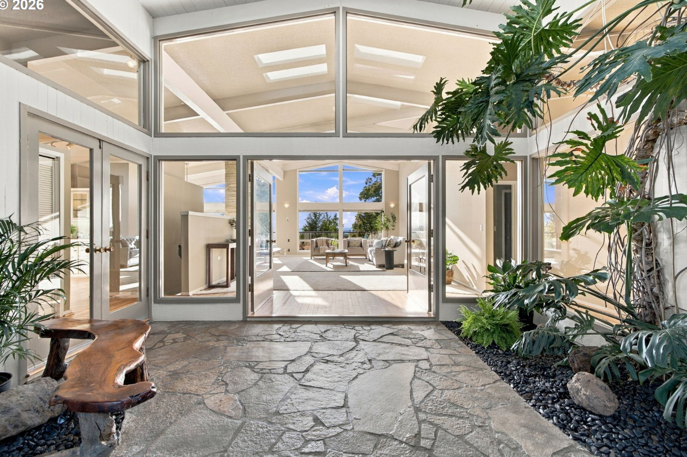 Midcentury Modern Masterpiece with Panoramic Views